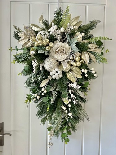 White champagne christmas - white, &