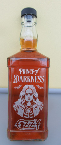 Empty engraved jack - 🍾,