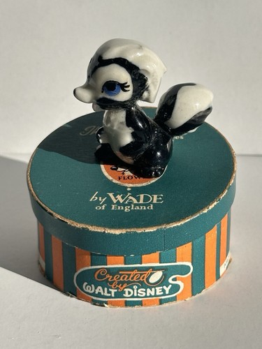Disney wade hat box - hat,