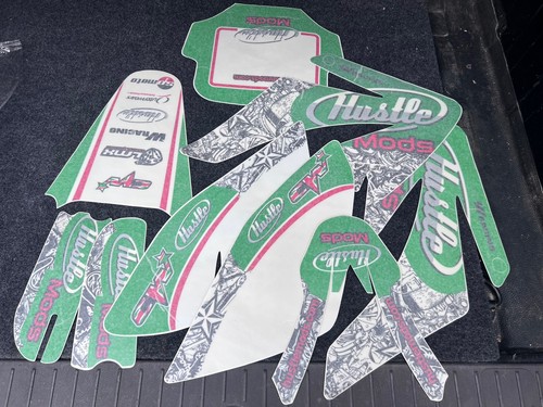 Green pitbike crf70 graphics - green,