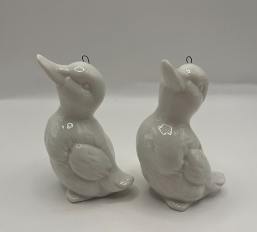 Vtg white duck ornaments - white, set