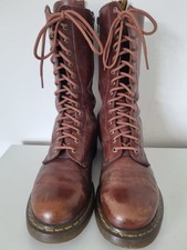 Dr. Martens Docs 1B99 Red