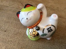 Chinese Lucky Cat Maneki Neko Ceramic Money Box Bell