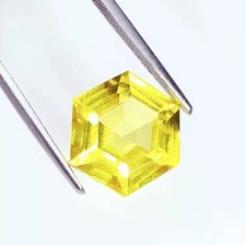 Natural yellow sapphire - sapphire, 30