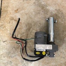 JLL T450 ELECTRICAL TREADMILL