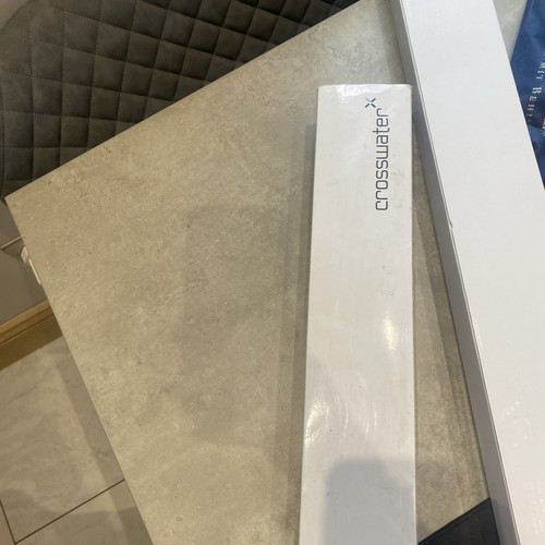 New box crosswater towel - in,