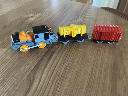Tomy thomas the tank - tank, engine