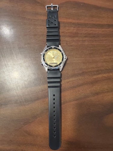 Casio amw 320r alarm - casio, amw-320r.