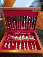 Oneida Community 44 piece Pattern Silver Plated Cutlery Set - Never Used