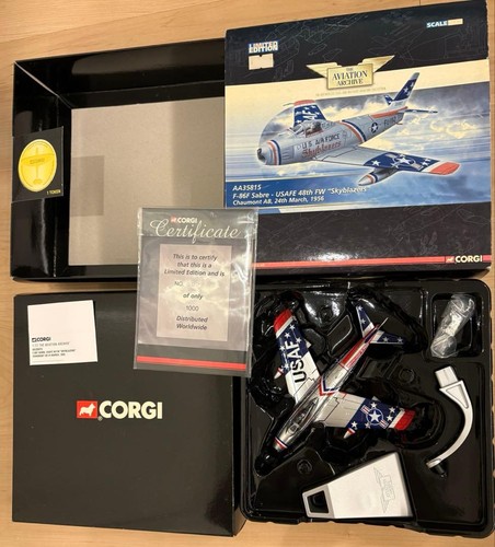 Corgi 86f sabre skyblazers - corgi, f-86f
