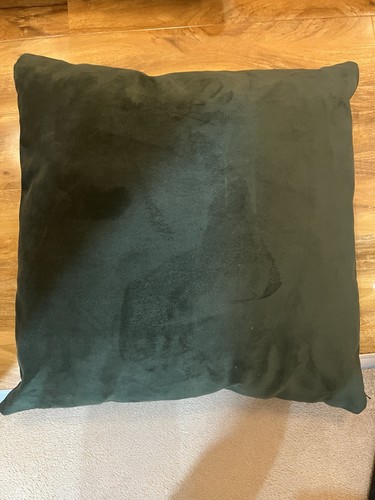 Velvet cushions filled with - velvet,