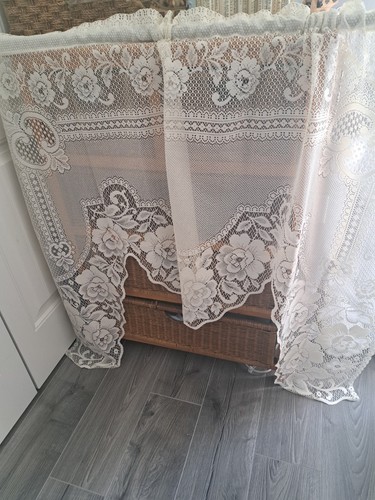 Vtg cream lace - vtg, pocket