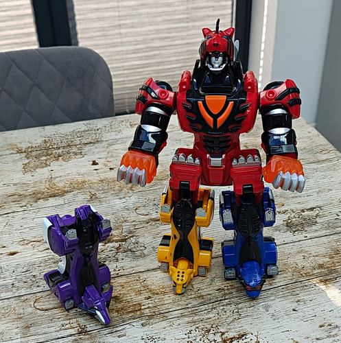 Power rangers jungle - rangers,