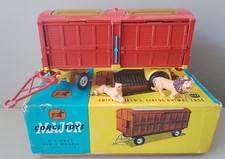 CORGI 1123 CHIPPERFIELDS CIRCUS ANIMAL CAGE  WITH ANIMAL'S 