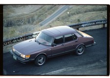 SL22 1990's  35mm Color