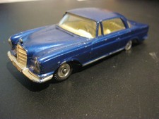 Corgi Mercedes-Benz 220 SE Coupe Vintage *FREE UK POST*