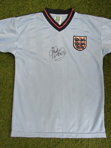 Trevor stephen hand signed - trevor,