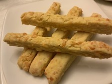 10 Chunky-Chunky Cheese Straws