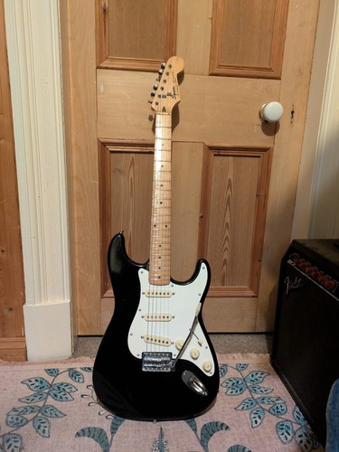 Fender squier stratocaster - squier,
