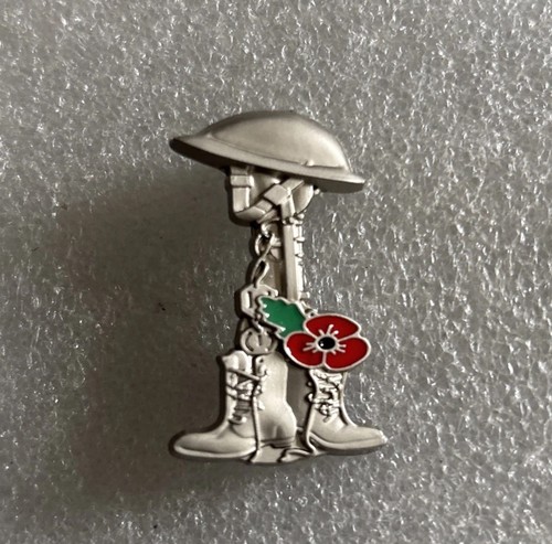 Poppy remembrance enamel - poppy¹,