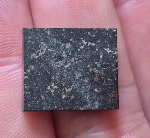Cook 001 chondrite - h5,