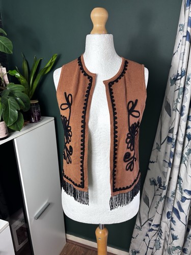 Very embroidered fringe - very,
