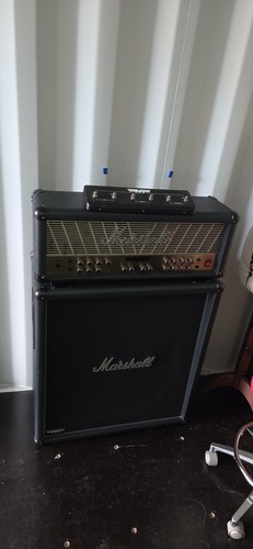 Marshall mode four - four, amplifier