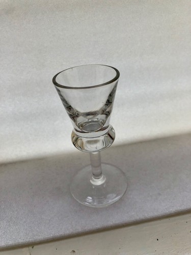 Vintage aperitif cordial - x,