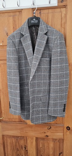 Broadstone bros tailored - broadstone,