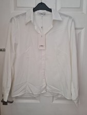 New   Beautiful Soft White May By A Shining Star Ladies Button Up Top Size L/XL