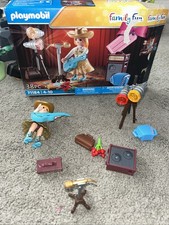 Playmobil 71184 Country Singer