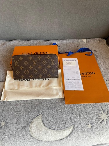 Louis vuitton zippy - louis,