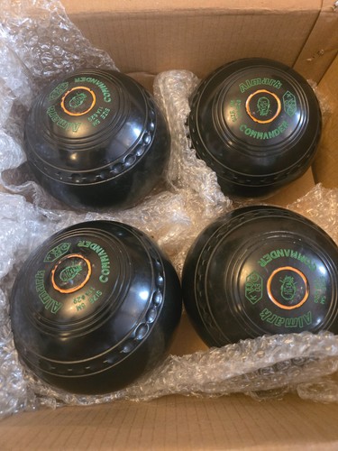 Almark commander lawn bowls
