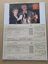 MANCHESTER UNITED MEMORABILIA