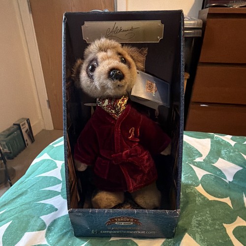 Compare the meerkat aleksandr - the,