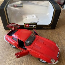 Bburago 3018 Jaguar E-Type