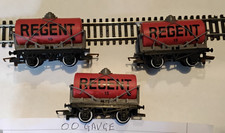 Joblot of 3 x OO Gauge Hornby R343 Tanker Wagons Regent 15 Red in good playworn