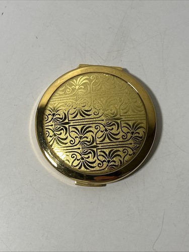 Unused stratton compact powder - stratton,