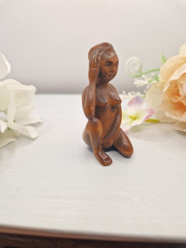 Japanese netsuke lady figure - japanese,