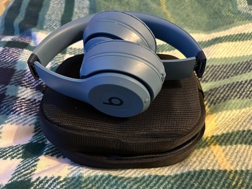 Blue beats headphones - blue,