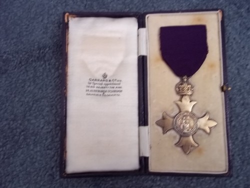 Cased obe civil - obe, 1