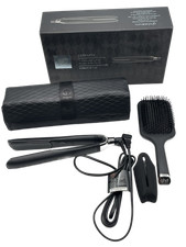 ghd Platinum+ Styler Festive