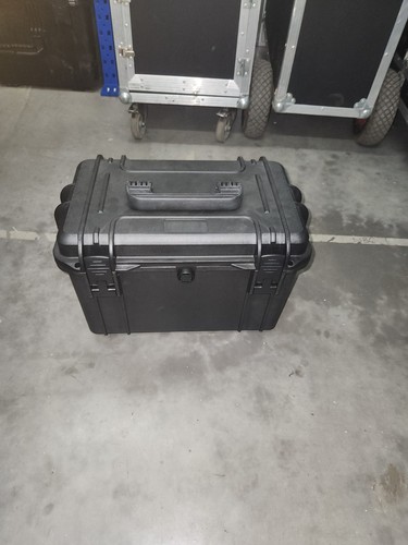 Pelican protective hard case - protective,
