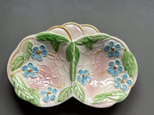 Vintage avon ware pottery - avon,