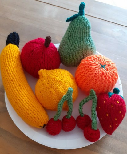 Hand knitted fruit - fruit,