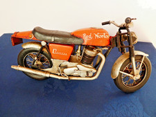 NORTON COMMANDO 750 FASTBACK