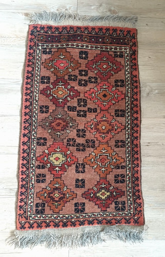 Vintage small wool afghan - ,