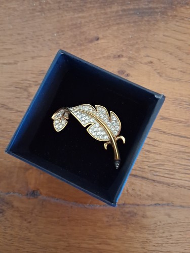 Vintage attwood sawyer gold - vintage,