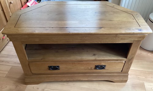 Solid oak corner - corner, tv