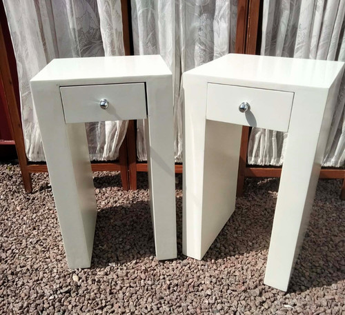 Matching pair white - matching, of